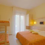 Hotel Deborah 3*