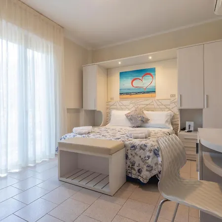 Hotel Deborah Milano Marittima