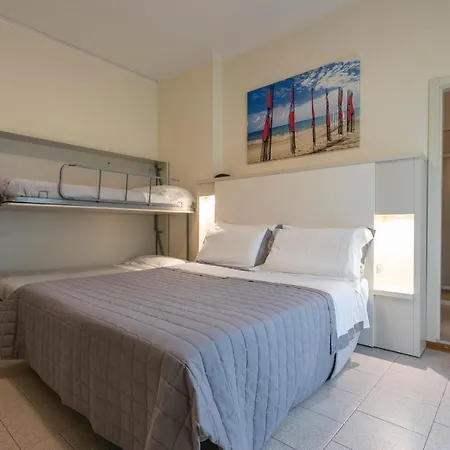 Otel Deborah Milano Marittima