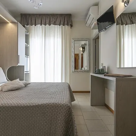 Deborah Hotel Milano Marittima